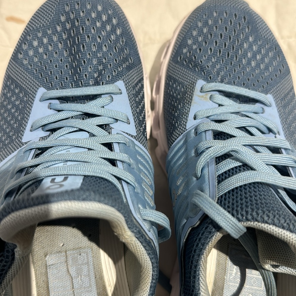 On Cloud. Sneakers. - image 3